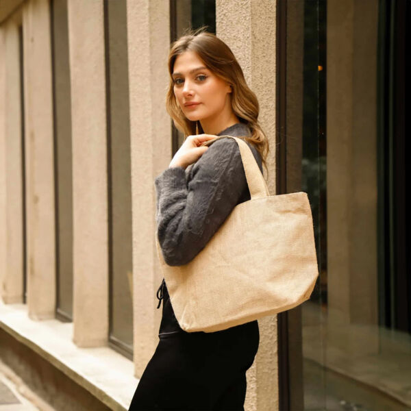 Medium Versatile Jute Tote Thumbnail